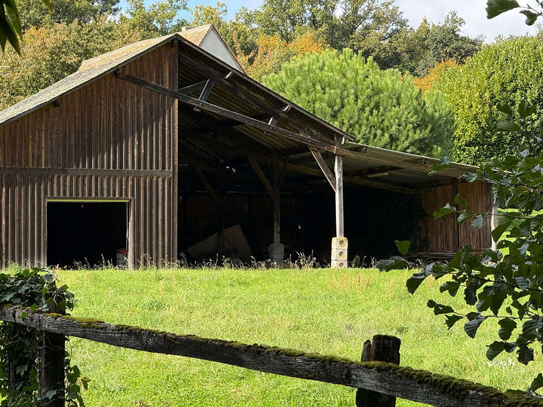 Maison à THOREE-LES-PINS