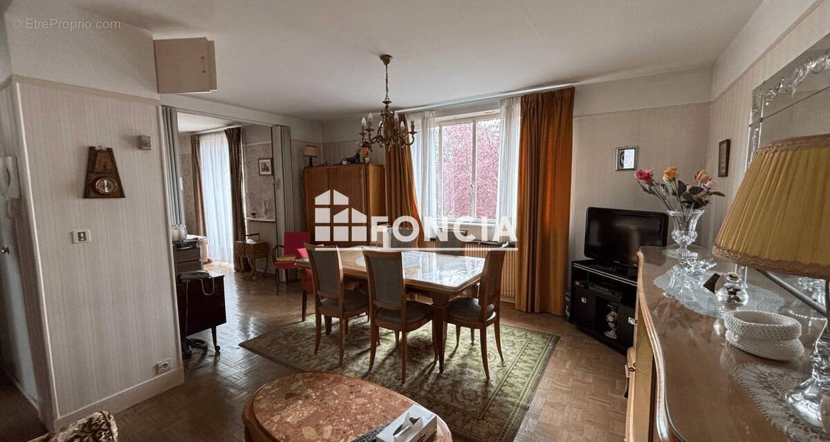 Appartement à EPINAY-SUR-SEINE