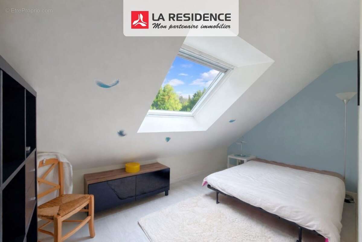 Maison à MERY-SUR-OISE