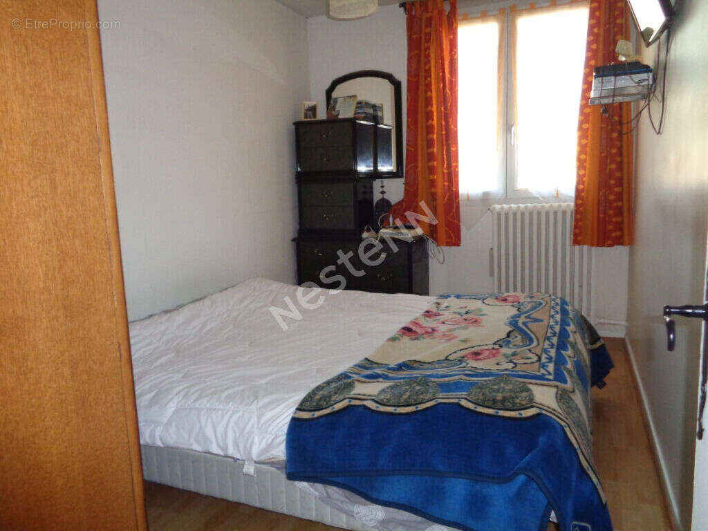 Montreuil, proche du quartier commercant de paul signac, dernier etage avec ascenseur, appartement 3 pieces avec balcon et cave - photo 6