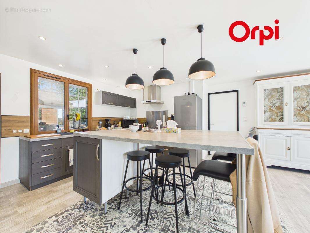 Maison 150 m², accès au centre-ville de Bernay à pied - photo 5