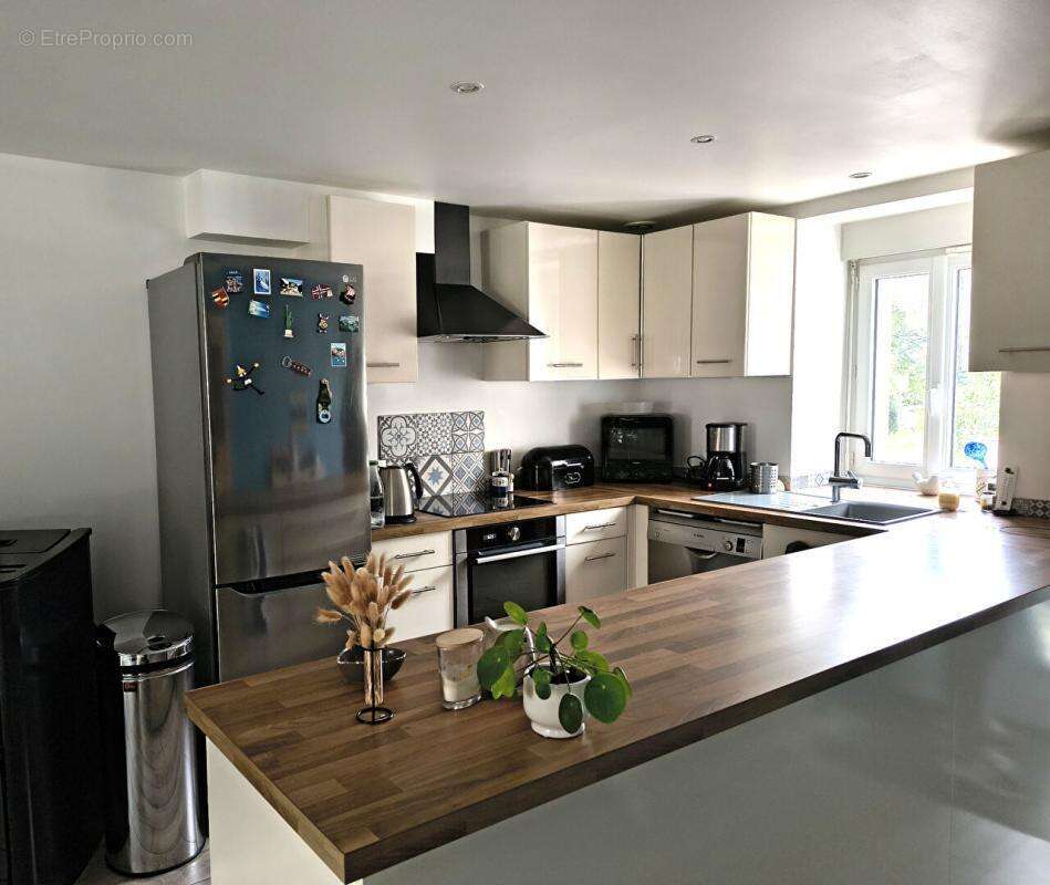 Maison Mauves Sur Loire 6 pièce(s) 150 m2 - photo 3