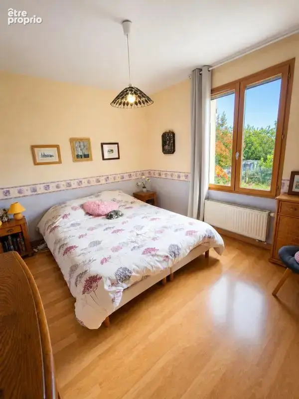 Maison de 5 pièces de 121 m² à Saint-Martin-Belle-Roche - photo 14