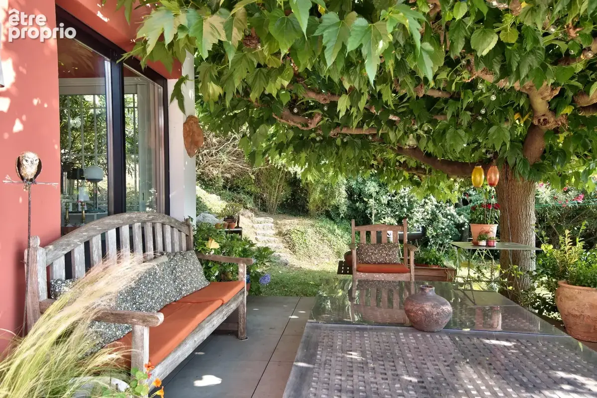 Maison 6 pièces 205 m² à vendre à Nice (06300) - photo 3