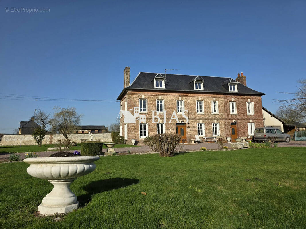 Maison à JUMIEGES