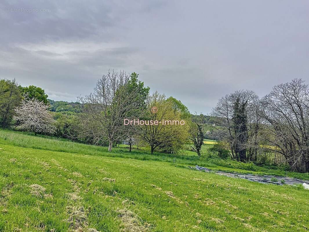 Maison à MARCILLY-SUR-MAULNE