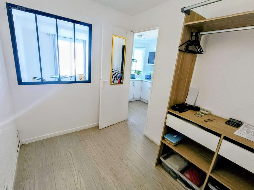 Appartement T2 avec loggia sans travaux résidence avec piscine et ascenseur proche du port au cap d'agde - photo 2