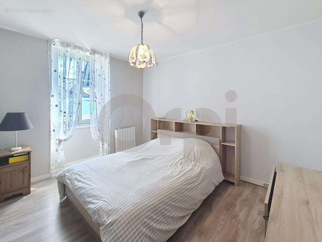 Appartement à TERRASSON-LAVILLEDIEU