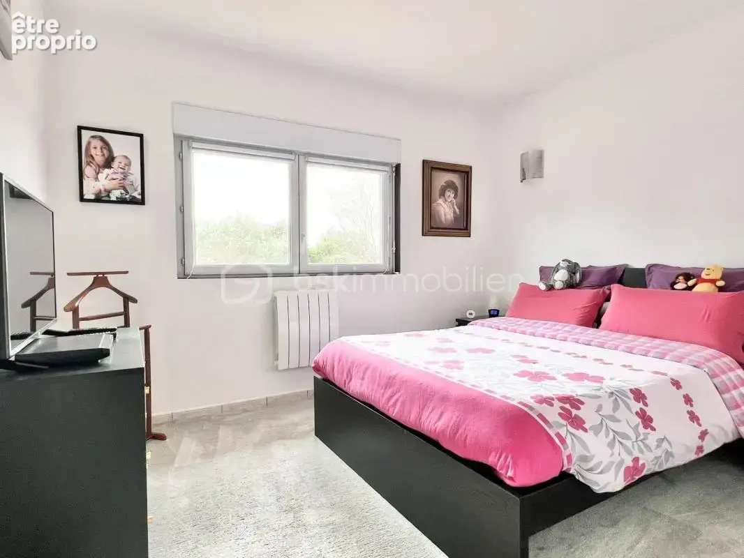 Jolie Maison avec Piscine refaite entièrement à neuf - photo 17