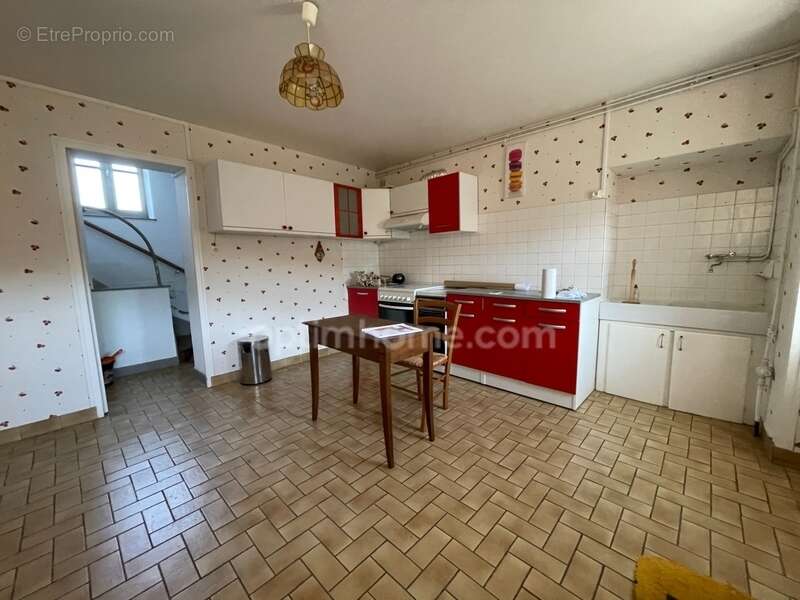 Maison à THOURON