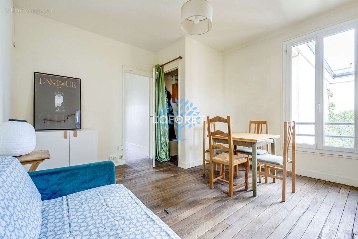 Appartement à PARIS-20E