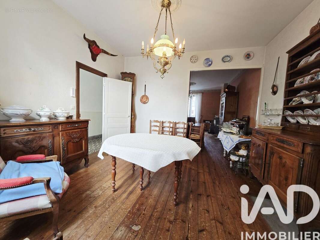 Photo 2 - Maison à TONNAY-CHARENTE