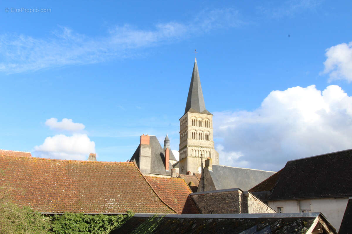 Maison à LA CHARITE-SUR-LOIRE