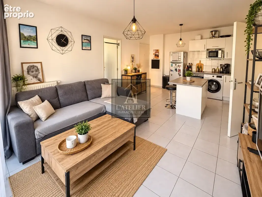 Appartement T3 avec terrasse et stationnement - photo 2