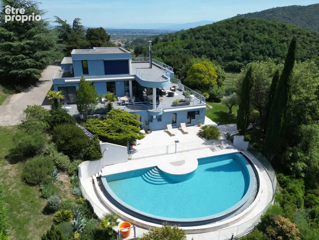 Villa contemporaine 310 m2 - photo 1