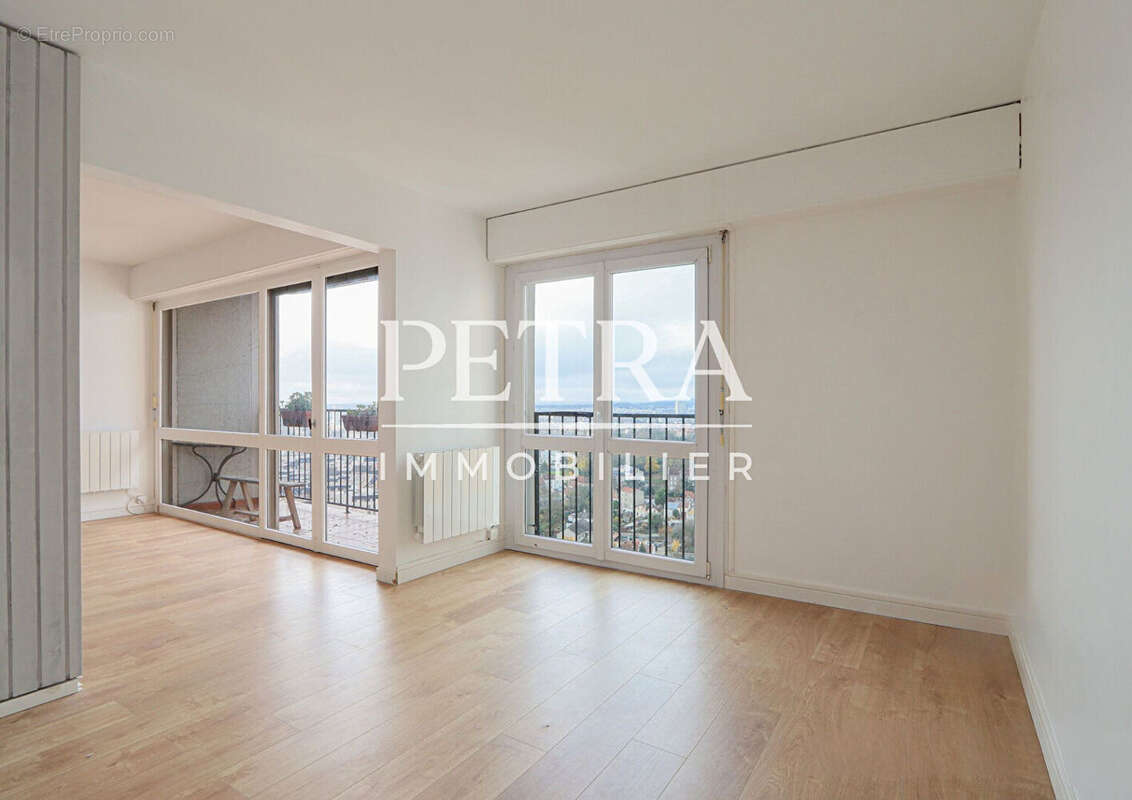 Appartement à CACHAN