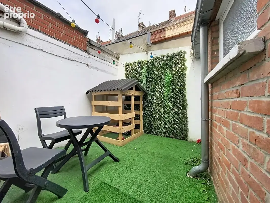Maison 3 chambres et cour - photo 3