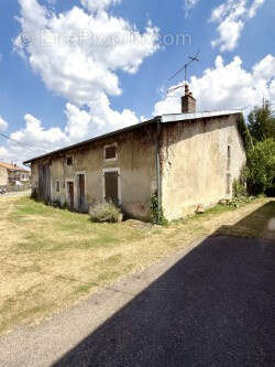 A saisir !!! Maison de village à rénover - photo 7