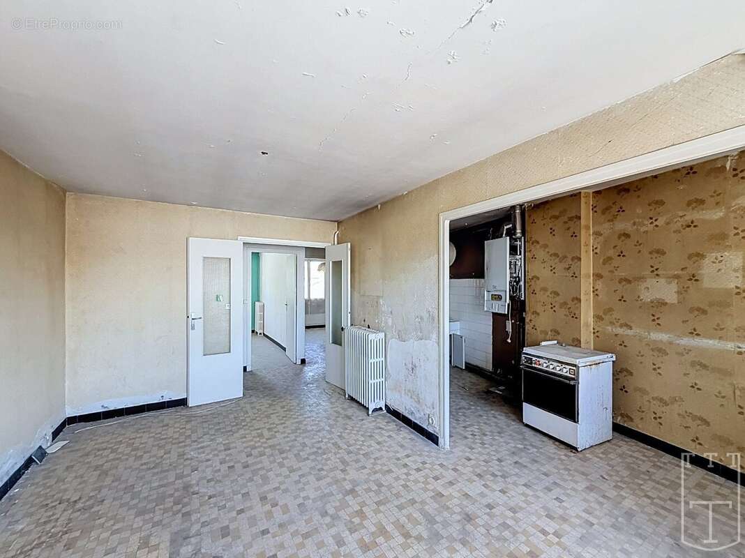 Exclusivite t3 à rénover - photo 13