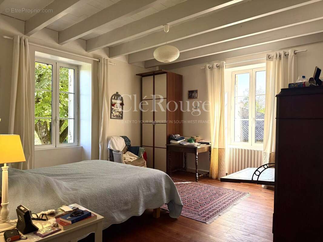 Maison à TOMBEBOEUF