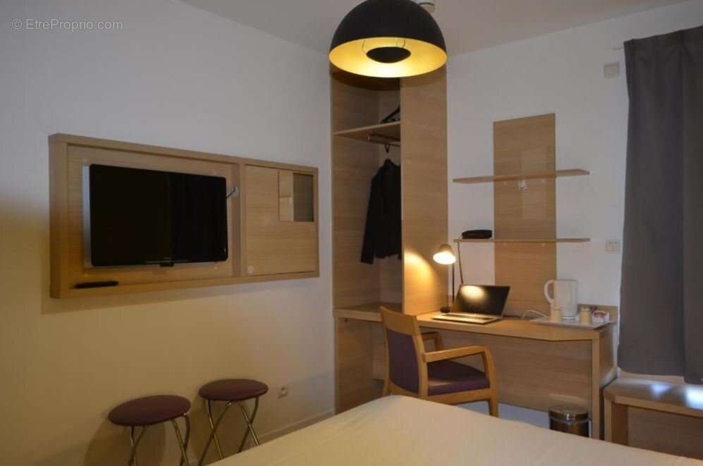 INVESTISSEMENT LOCATIF  SAINT-PRIEST  Résidence Affaires Eastlodge Lyon Est Eurexpo - 6,82 % de rentabilité - photo 3