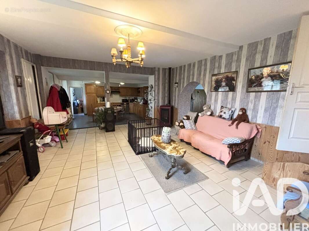 Photo 8 - Maison à SEICHES-SUR-LE-LOIR