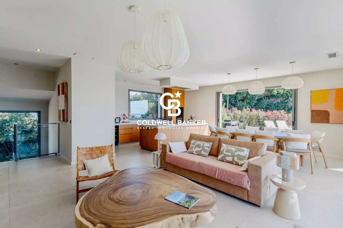 Maison à RAYOL-CANADEL-SUR-MER