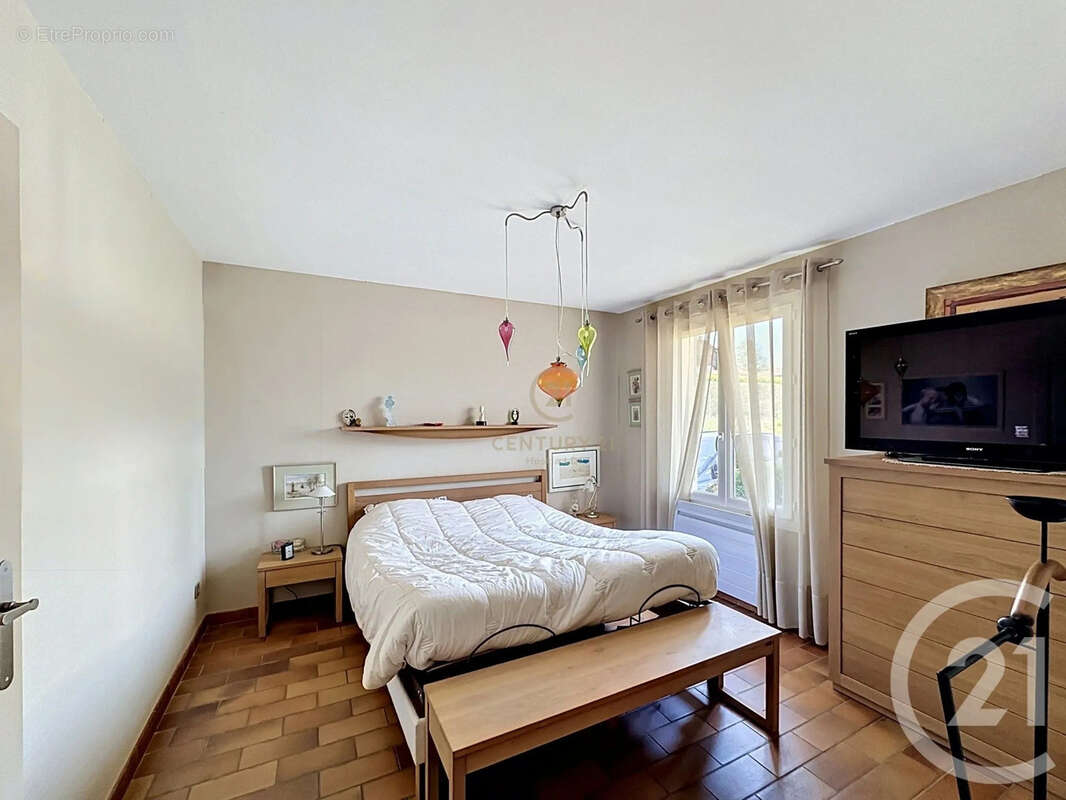 Maison à CHARLY