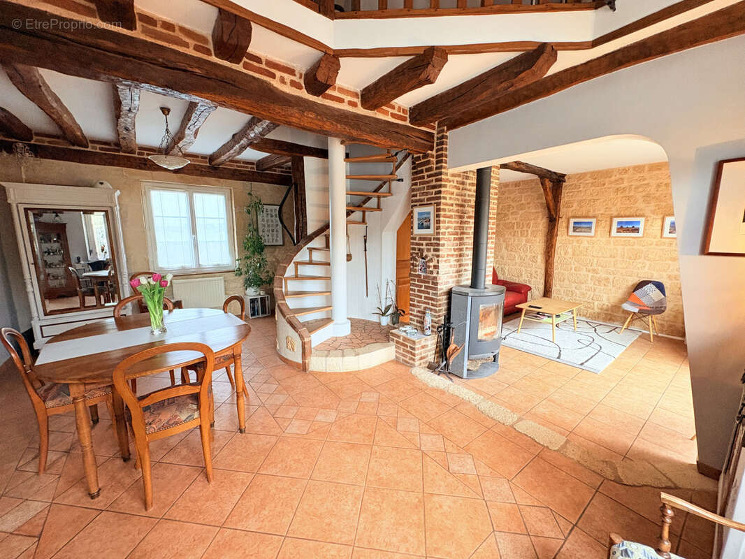 Maison à MITTAINVILLIERS