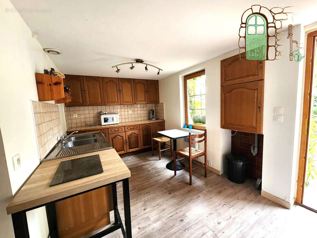 Maison 108 m² à La Fontenelle  - photo 4