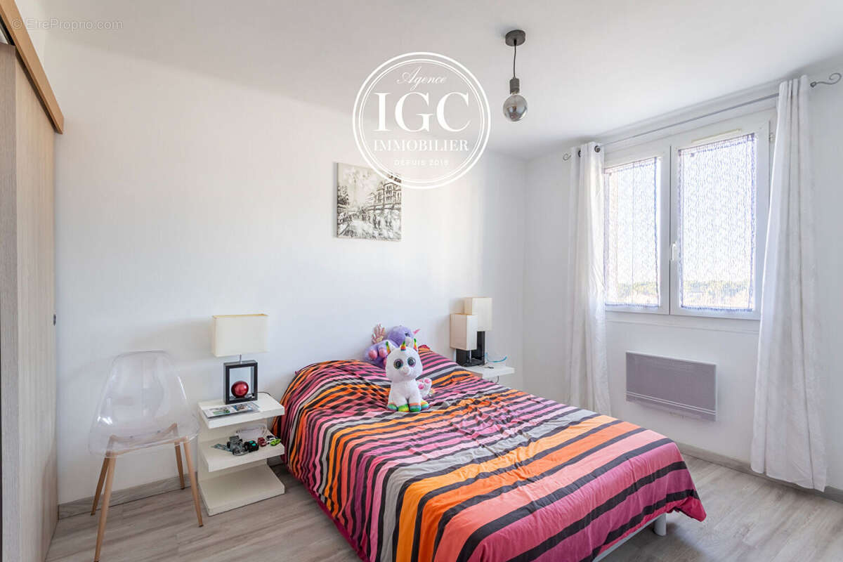 Appartement à CARRY-LE-ROUET