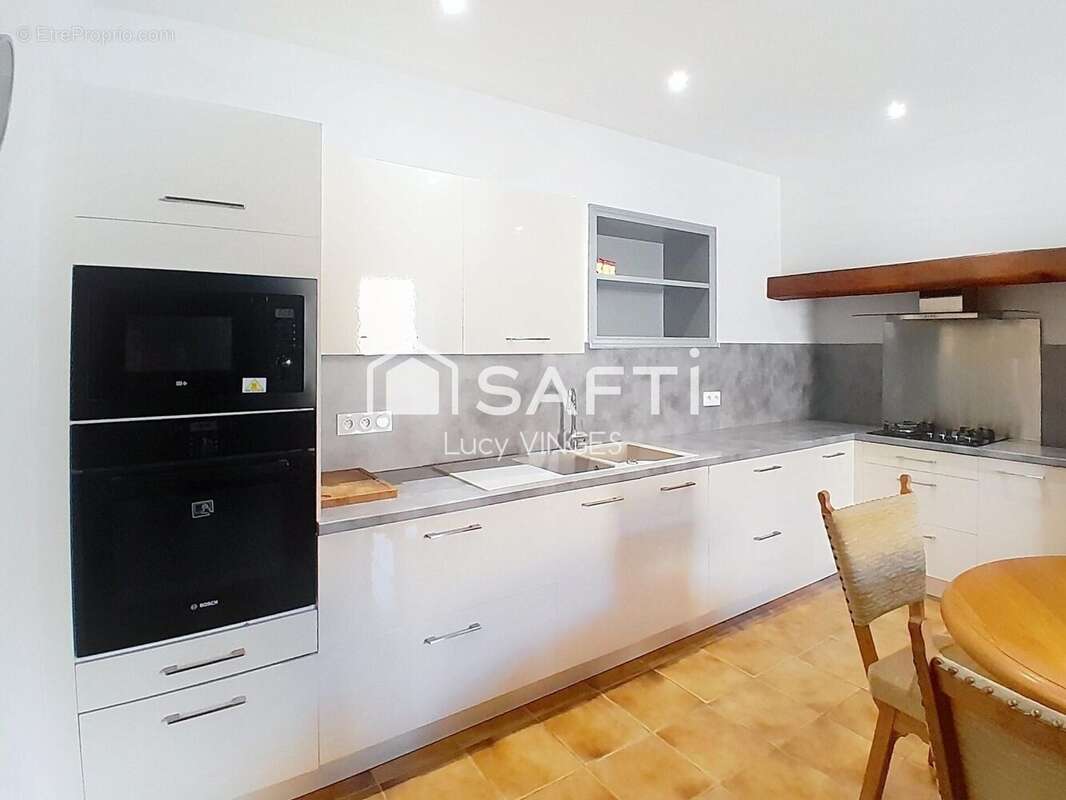 Maison 211 m² à Montcabrier  - photo 3