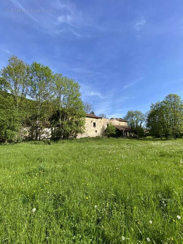 Maison à GISSEY-SUR-OUCHE