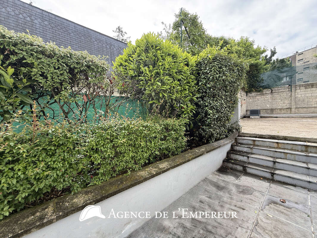 Appartement à RUEIL-MALMAISON