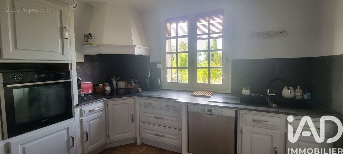 Maison 113 m² à Criquebeuf-Sur-Seine  - photo 6