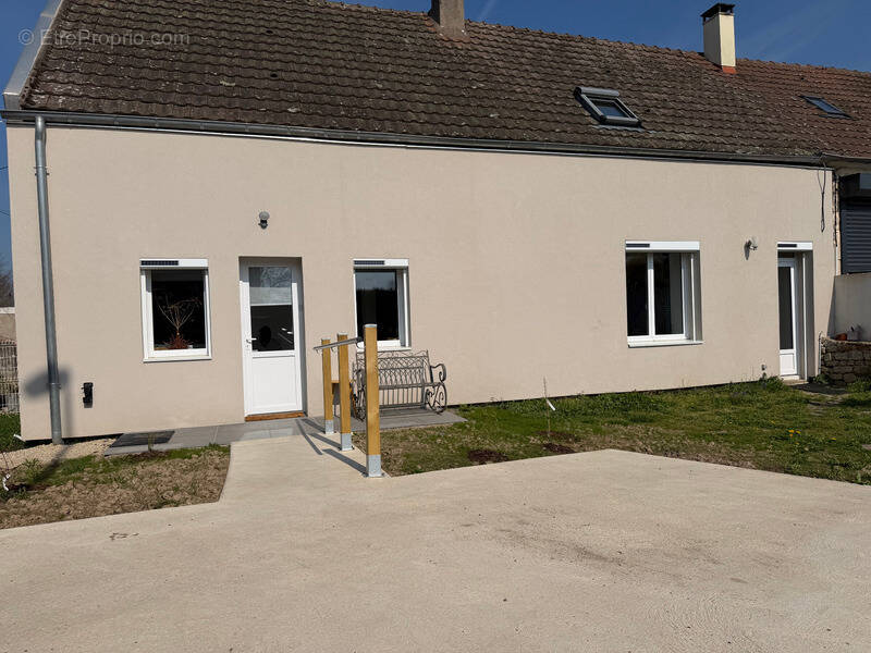 Maison à SAINT-VALLIER