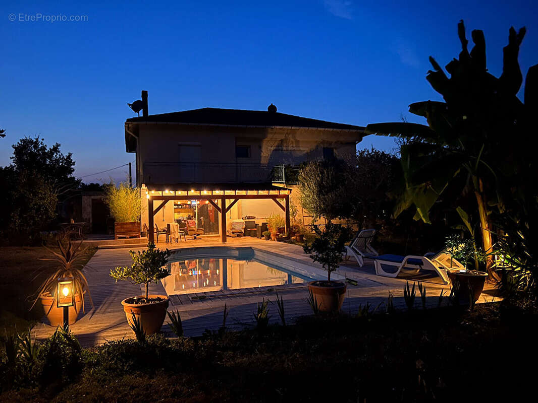 Maison à MONTESQUIEU