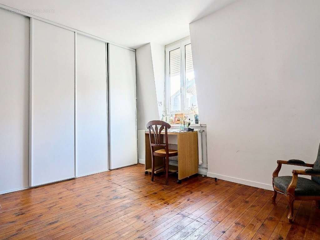 Maison à LA MADELEINE