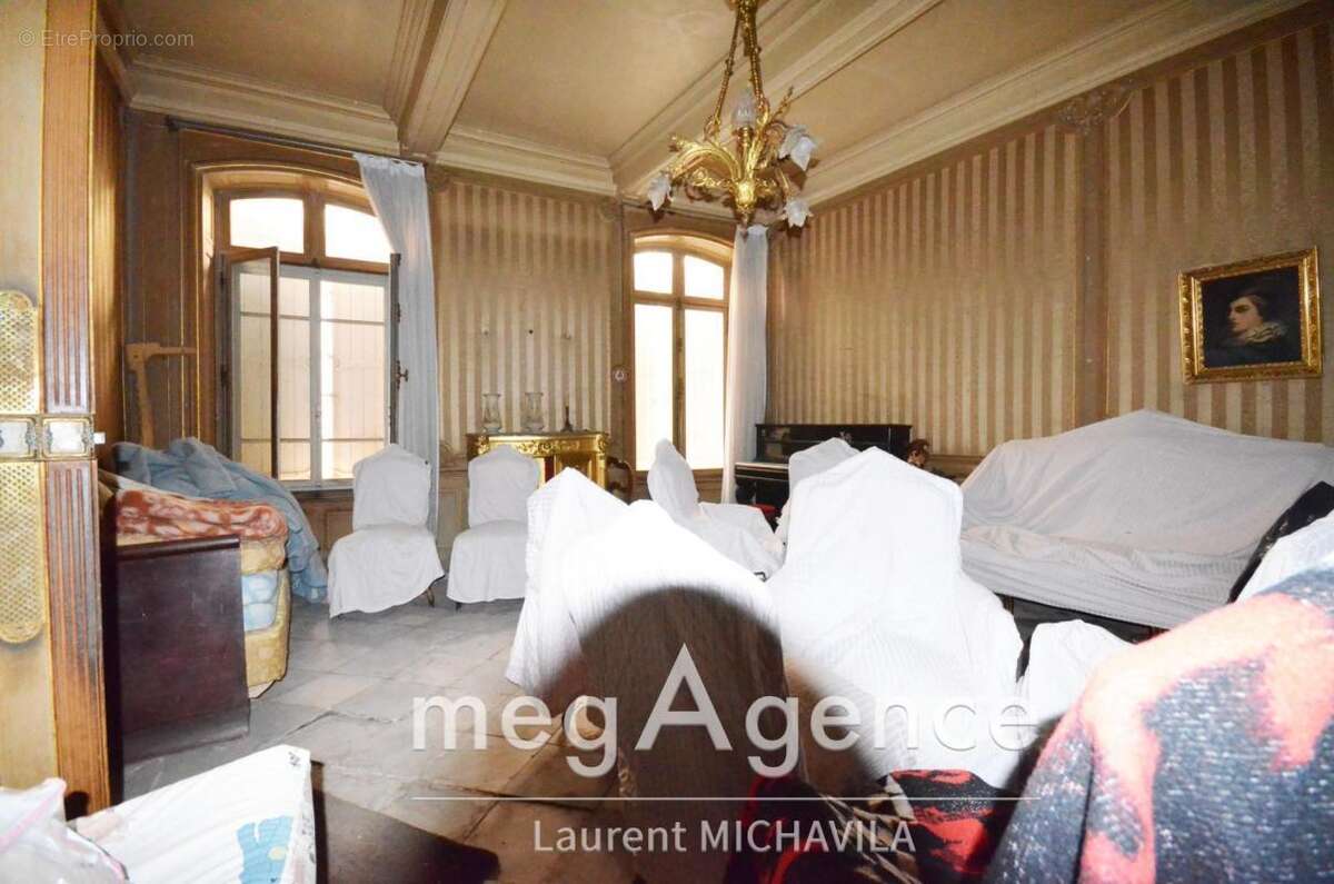 Maison à VILLENEUVE-LES-BEZIERS