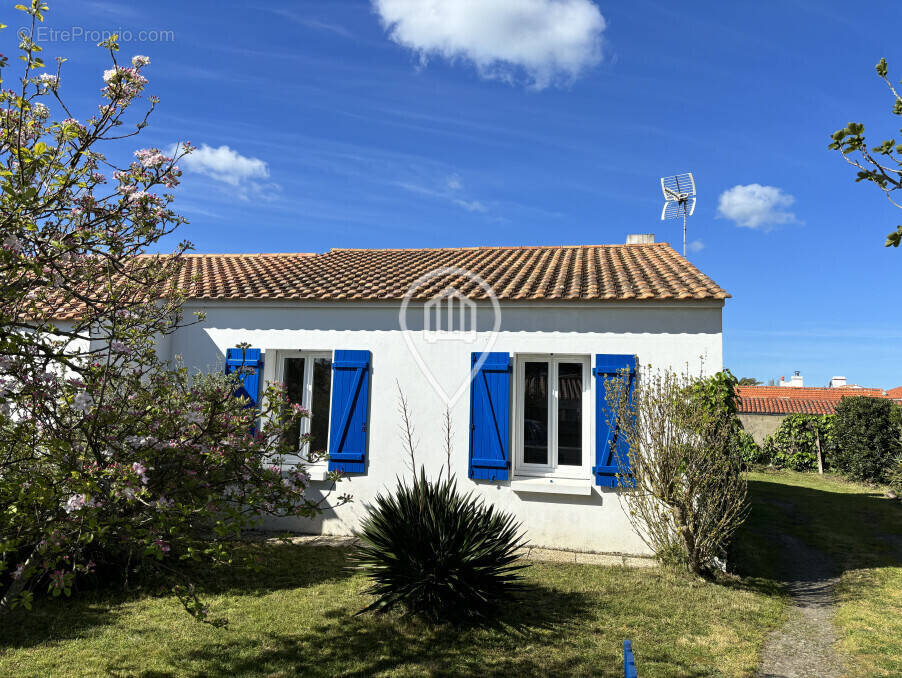 Maison à L&#039;EPINE