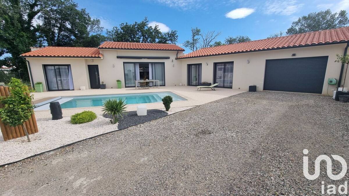 Photo 1 - Maison à THUIR