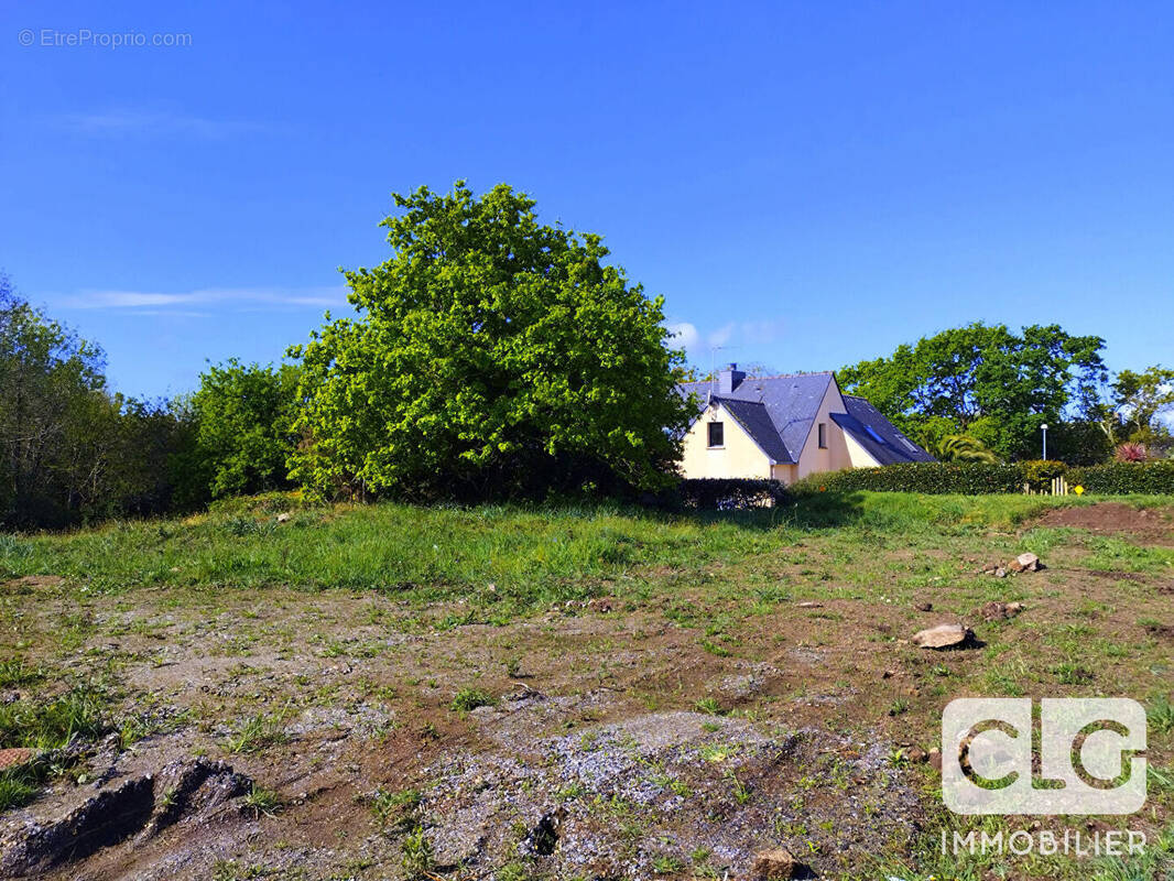 Terrain à CONCARNEAU