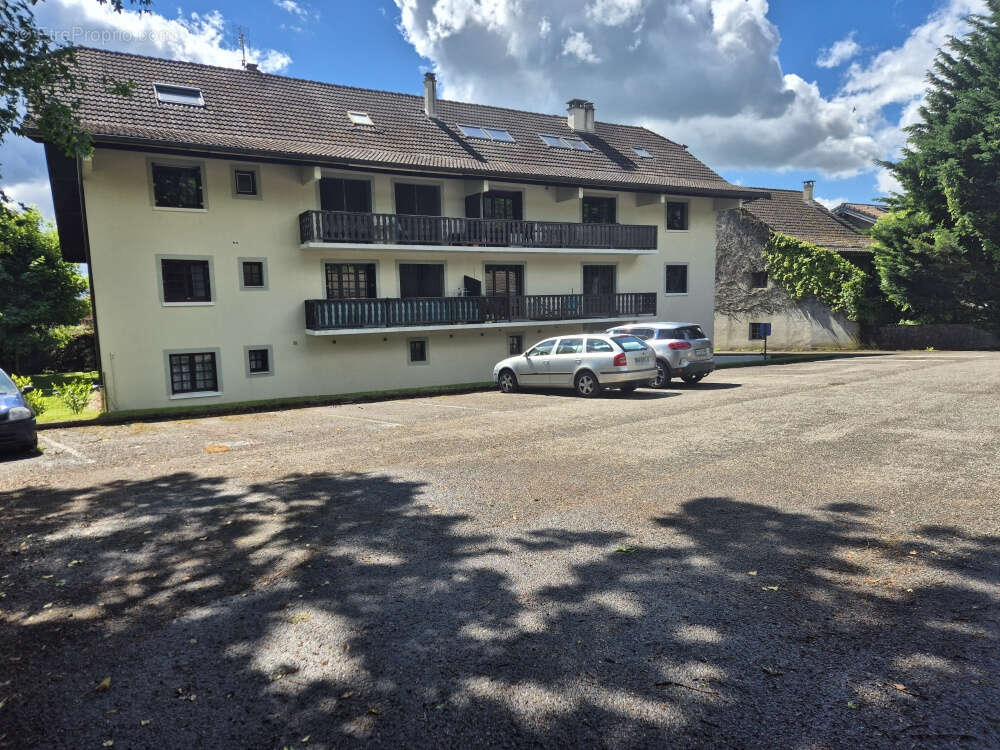 Appartement à CROZET