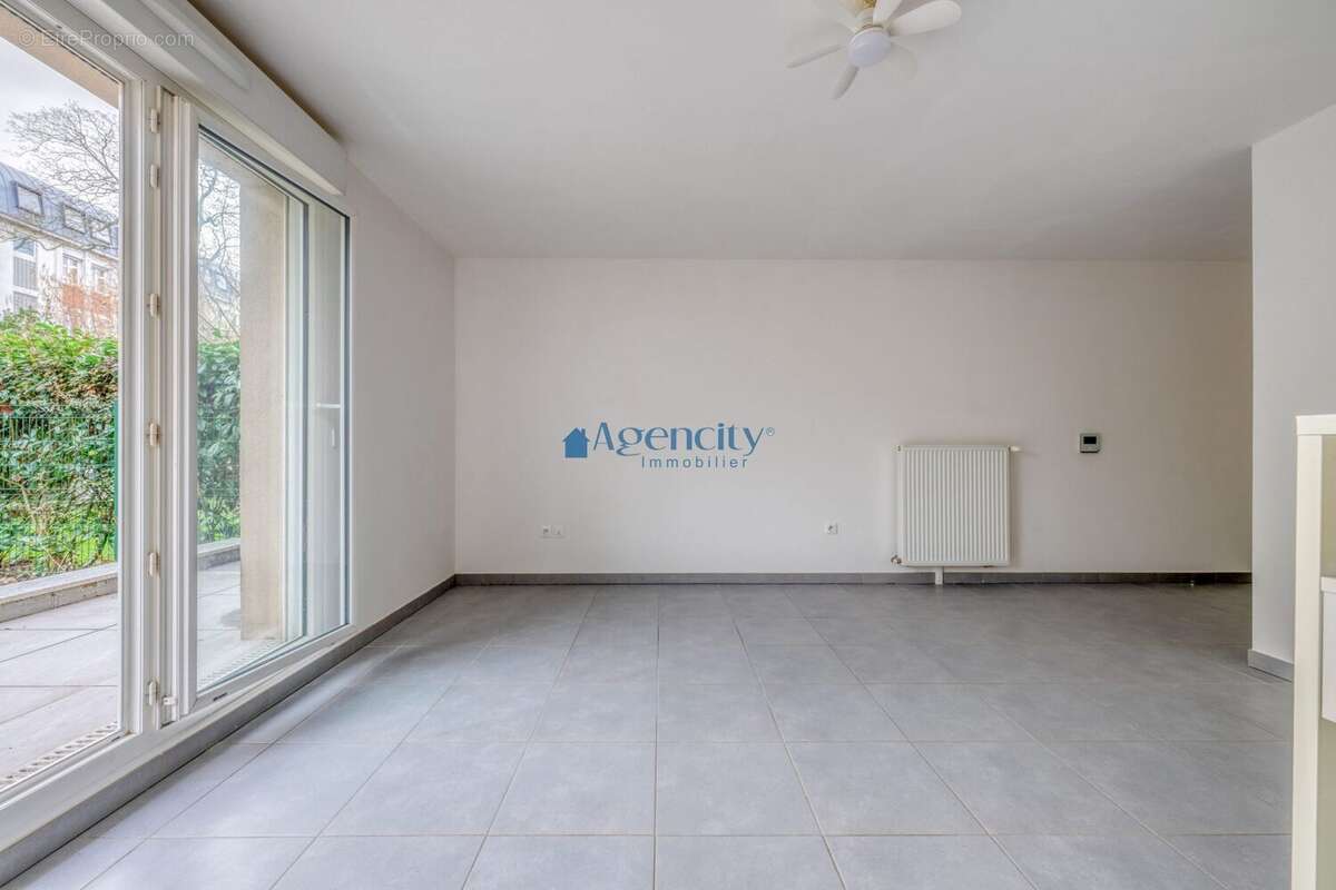 Séjour  - Appartement à NOISY-LE-GRAND