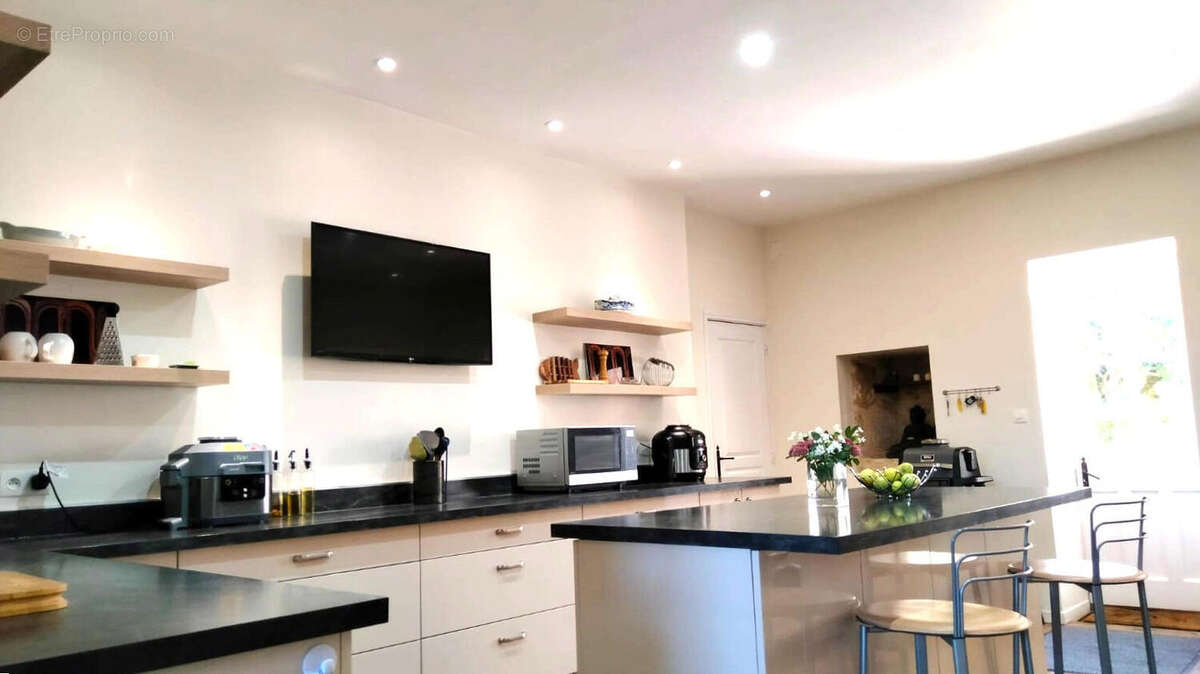 CUISINE - Maison à PRESSAC