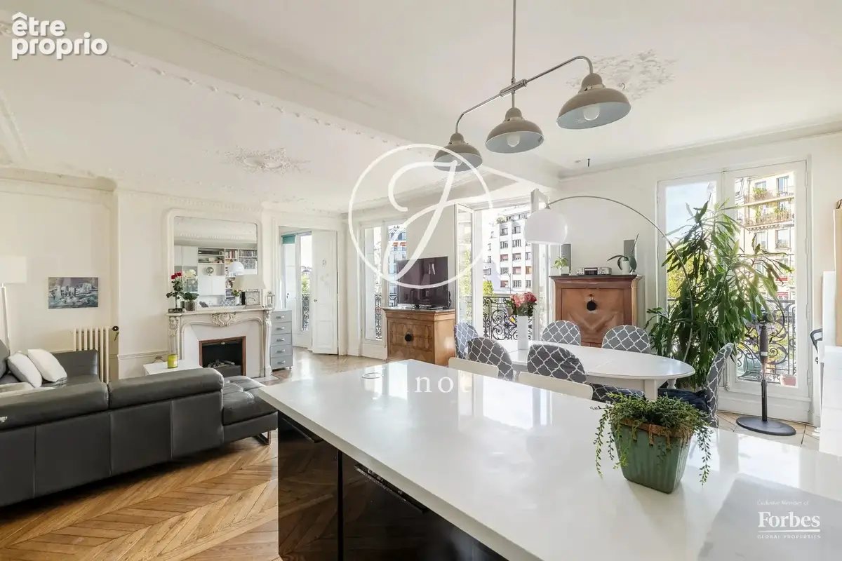 Paris 9e - PLACE DE CLICHY - Appartement - 5 pièces - 105,22m² Carrez - 3 chambres - photo 14