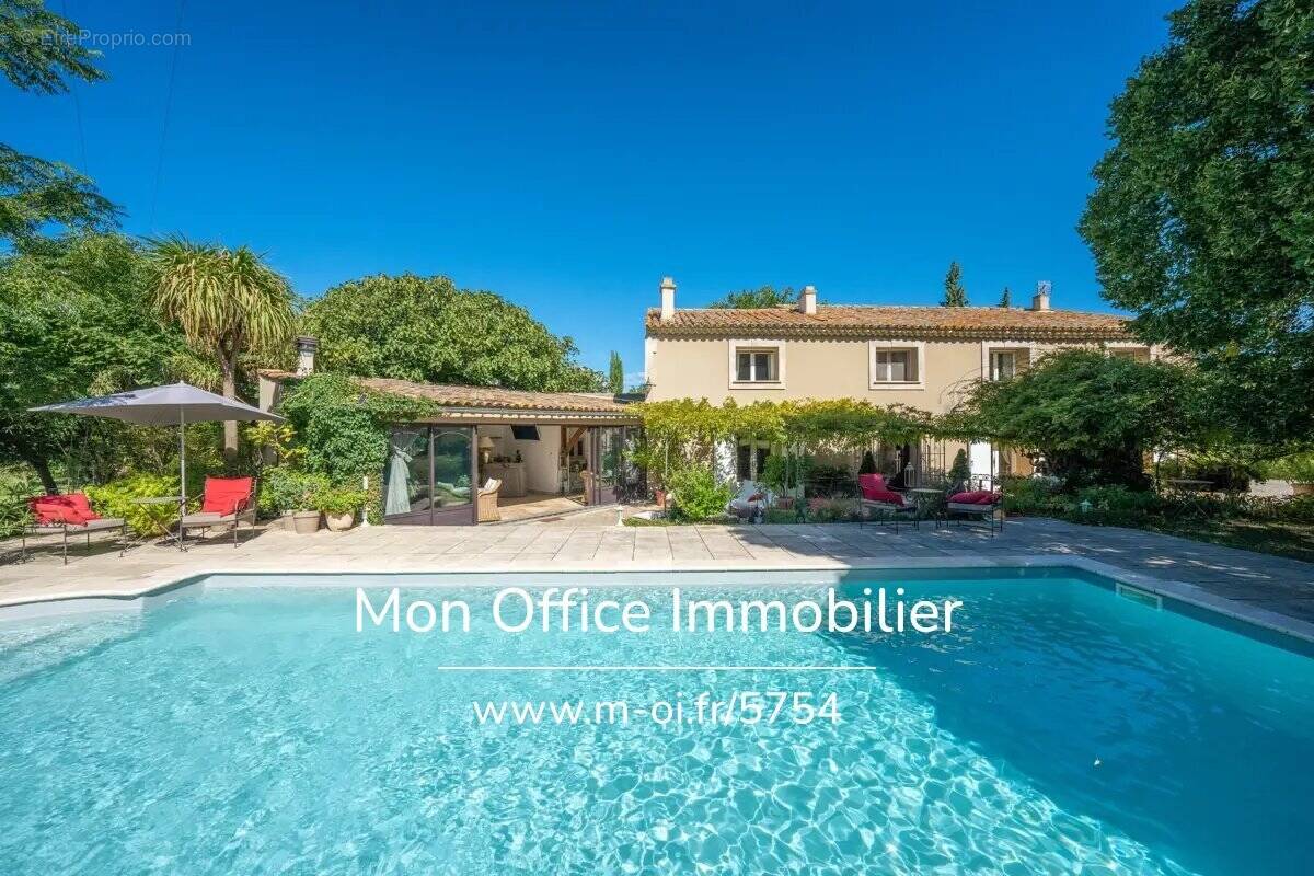 Maison à LAMANON