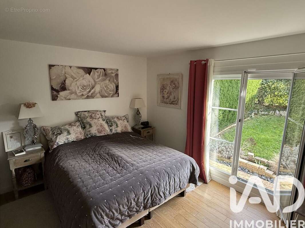 Photo 6 - Maison à BUSSY-SAINT-GEORGES