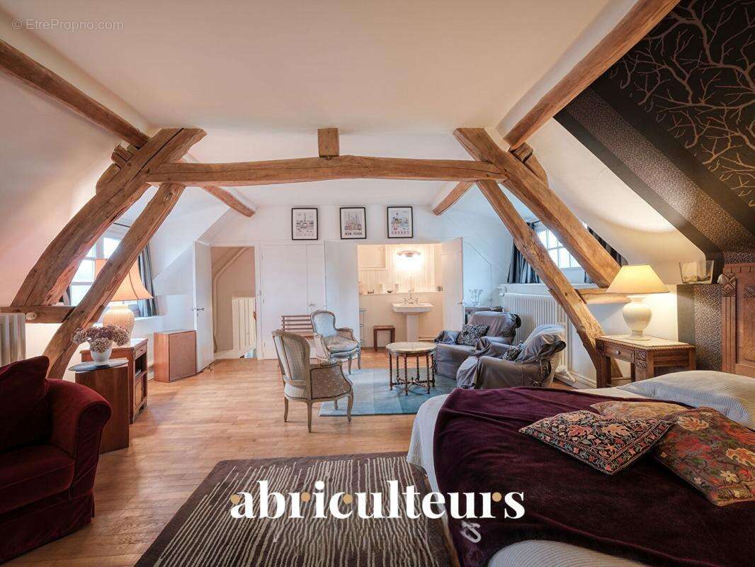 Maison prestigieuse du XIXe Rénovée à vendre à Croisilles (28210) - photo 18