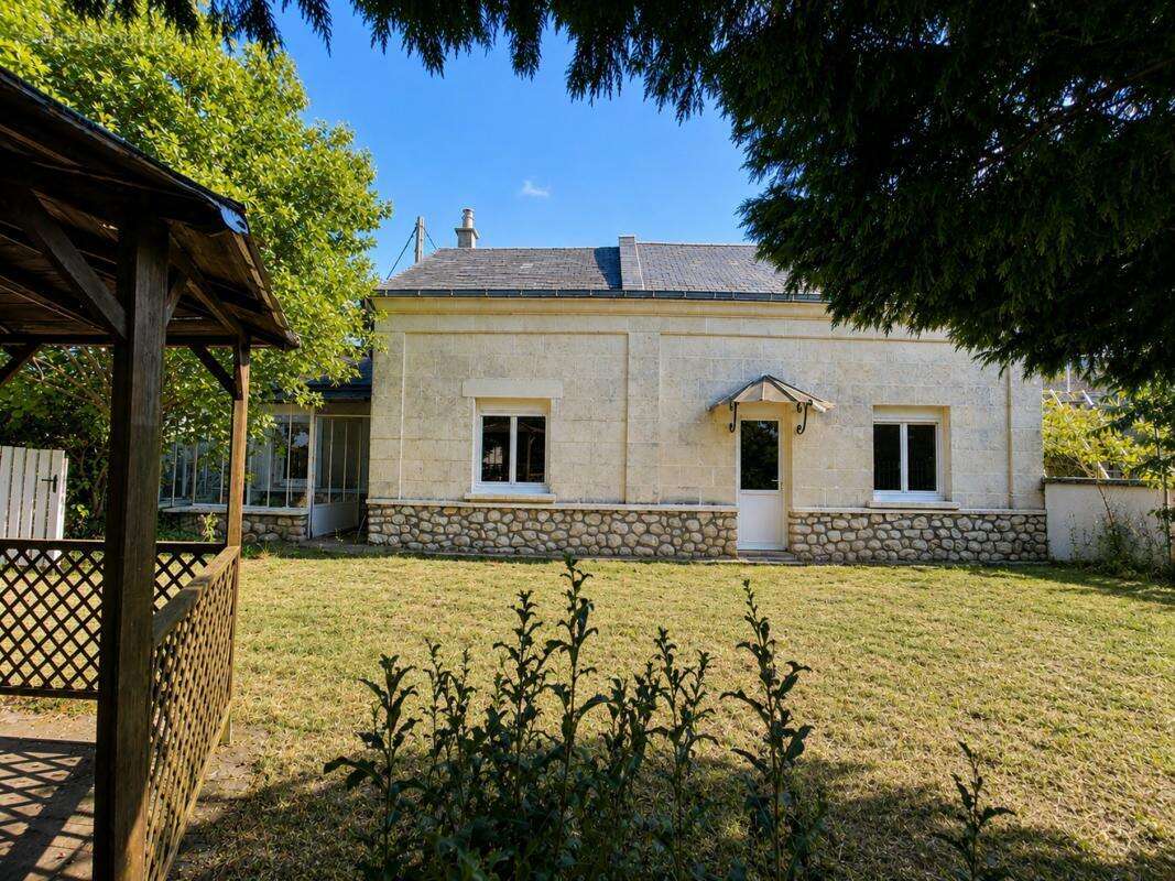 Maison à NEUILLE